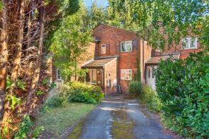 5, Ilex Close, Yateley GU46 6JP