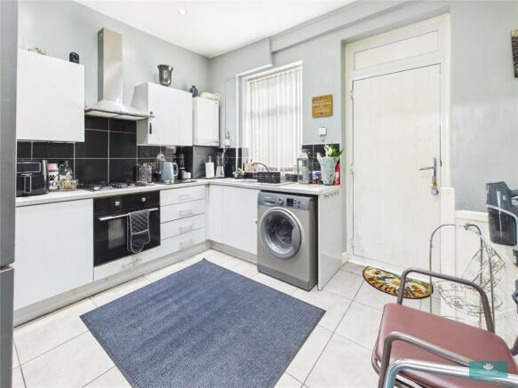 2 bed Terraced for sale Image 7