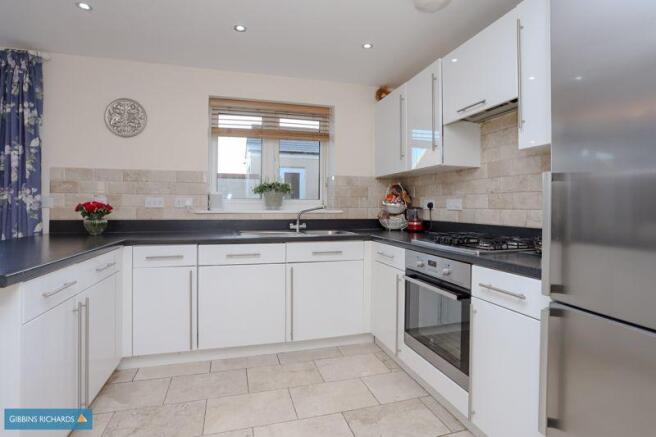 kitchen/dining...