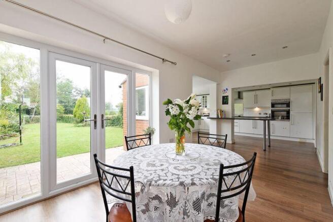 Dining / Kitch...
