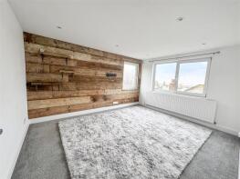 Flat F, 20, Manor Road, Westcliff-on-sea SS0 7SS