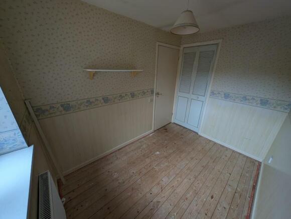 bed 2.jpg