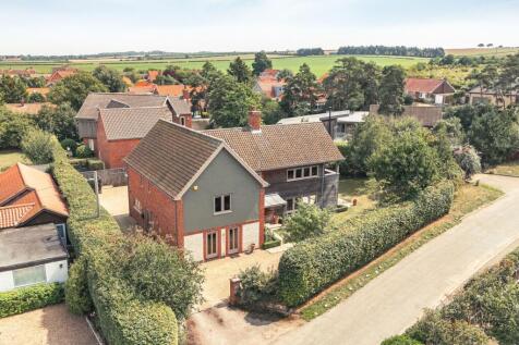 Award-Winning, Coastal Home in Thornham