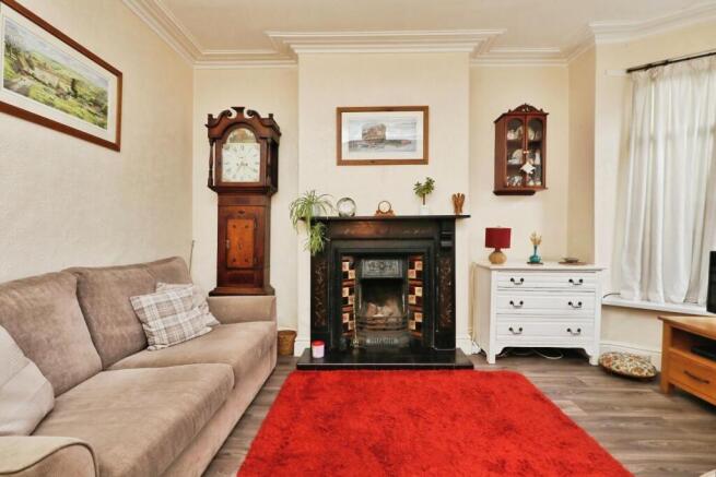 3 bed House for sale Image 8