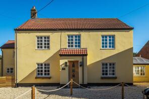 22, Dereham Road, Thetford IP25 6ER