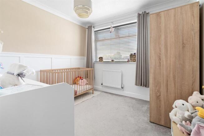 3 bed Semi-Detached for sale Image 11