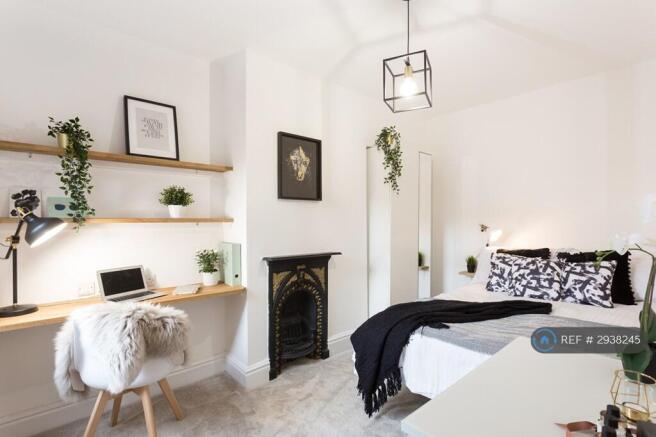 5 bed Terraced to rent Image 10