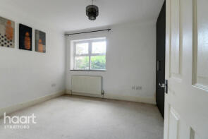 Flat 2, 187a, Romford Road, Stratford, London E15 4JF