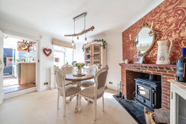 1299316-10-683042...