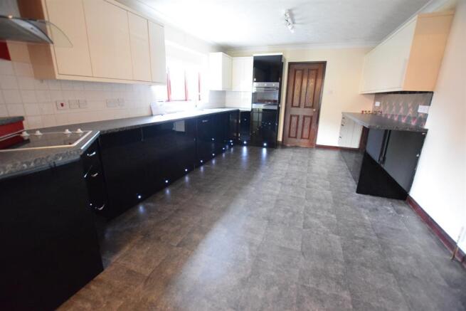 Kitchen diner