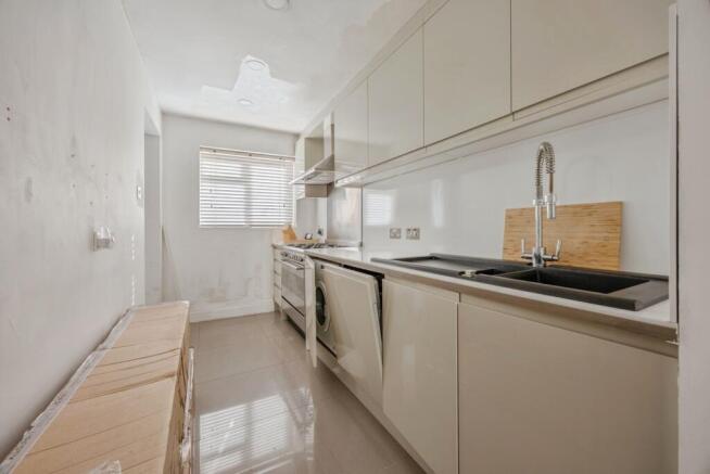 Ruskin Road, Carshalton, SM5 photo 3