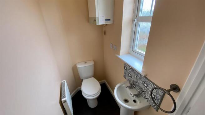 Cloakroom/WC