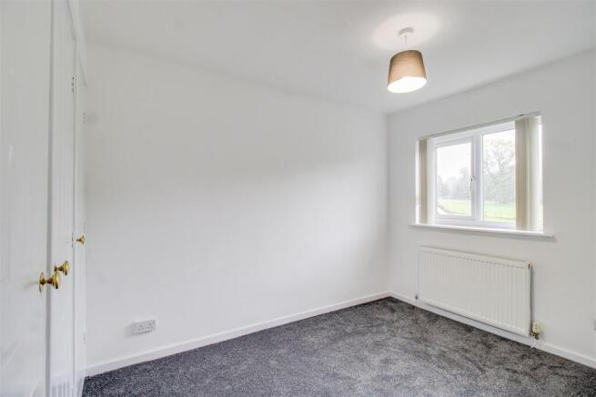 3 bed Detached for sale Image 9