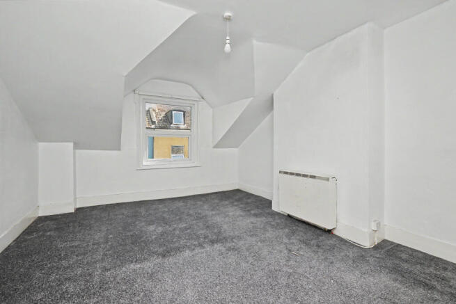 Flat 3, 11 Claremont Road, Folkestone, CT20 1DQ
