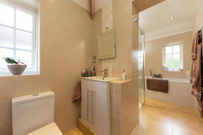 118 Icknield Way (18 of 30).jpg