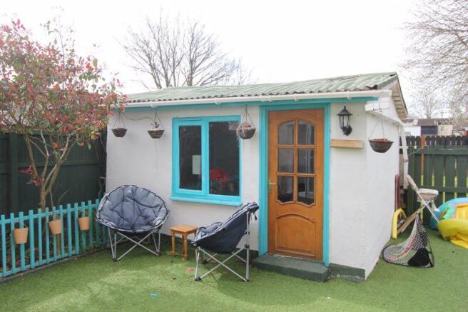 outbuilding