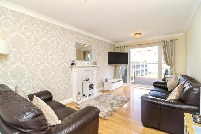 3 bed Semi-Detached for sale Image 6