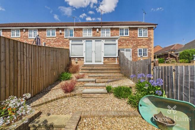 2 bed Terraced for sale Image 6