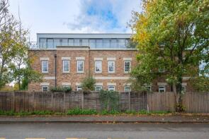 10, Bonneville House, Northfield Avenue, West Ealing W13 9RP