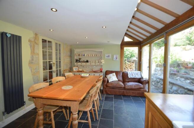 EVENUNDER COTTAGE,  KINETON (KITCHEN EXTENSION)  r