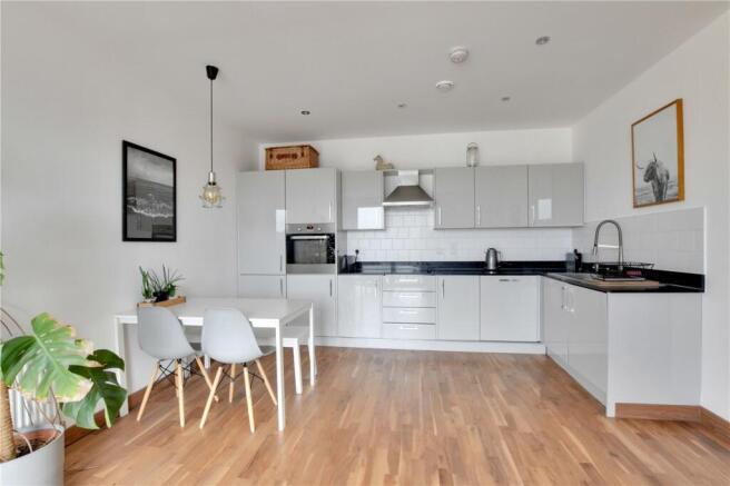 Kitchen/Dining Area