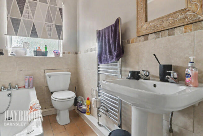 3 bed Terraced for sale Image 8