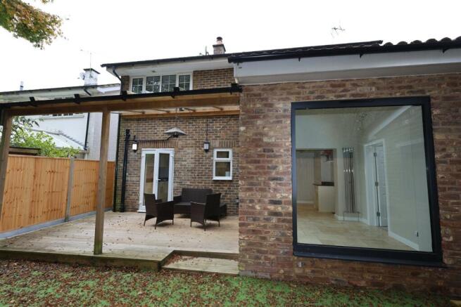 REAR & DECKING