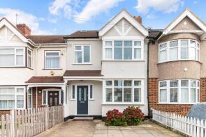 105, Elmstead Gardens, Worcester Park KT4 7BG