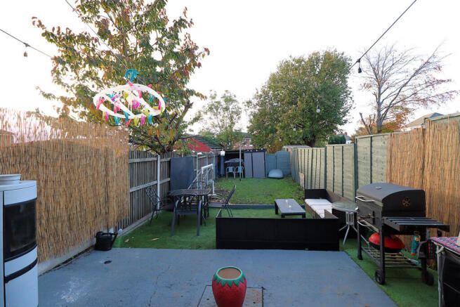 2 bed Terraced for sale Image 11