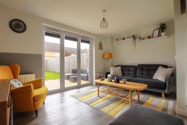 2 bed Semi-Detached for sale Image 4