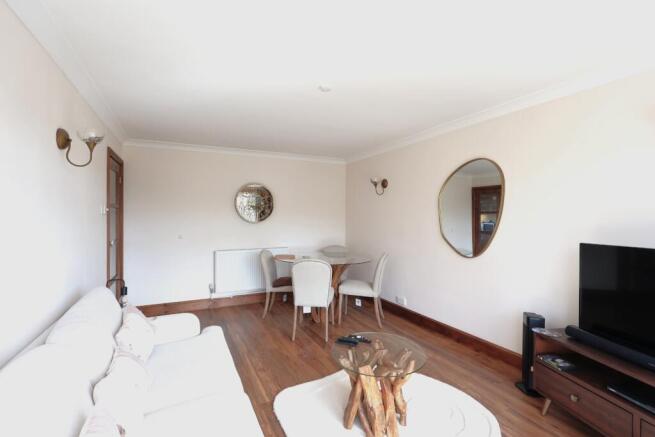Paddockhall Road, Haywards Heath, RH16 photo 4