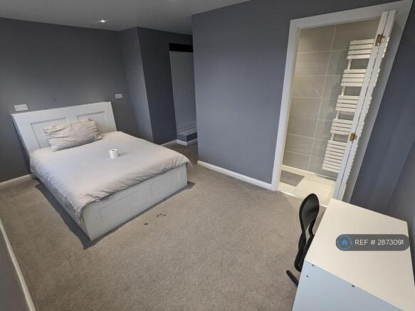 En-Suite 1