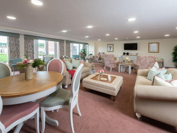 Homeowners Lounge