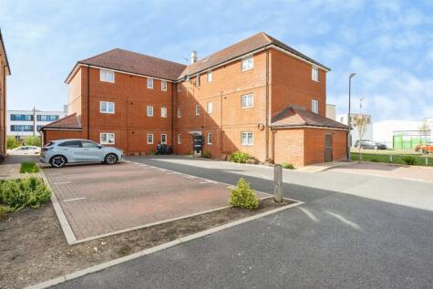 Elton Close, AYLESBURY