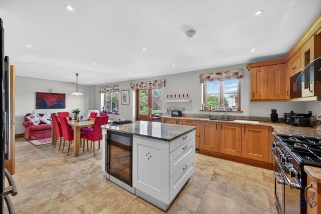 Kitchen / Diner