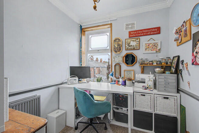 2 bed Semi-Detached for sale Image 11