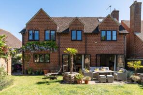 Fox House, Road Running Between Abingdon Road And Faringdon Road, Kingston Bagpuize, Abingdon OX13 5AW