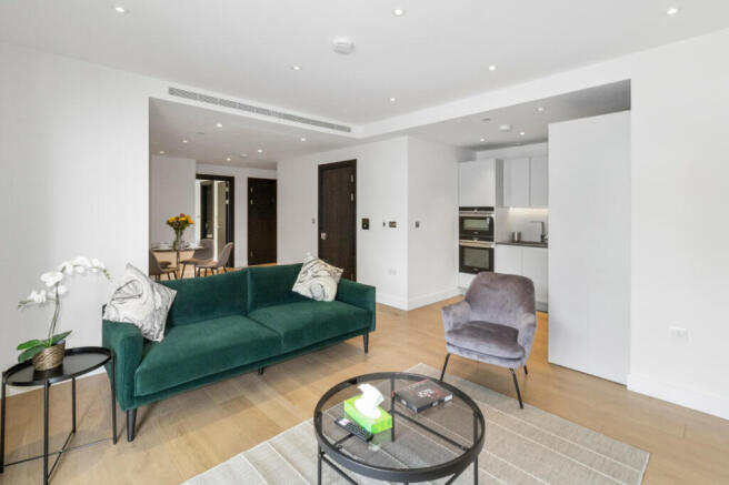 Cascade Court, 1 Sopwith Way, London, SW11 photo 5