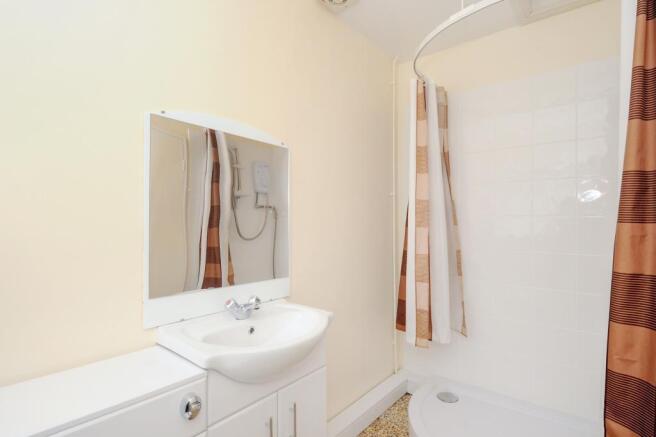 Family Shower Room
