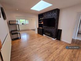 5, Matlock Crescent, Luton LU4 0BP
