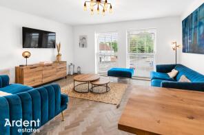 Flat 1, Drakkar Wharf, Anchor Lane, Maldon CM9 4LP