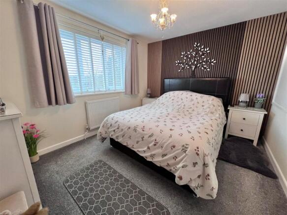 MAIN BED.jpg