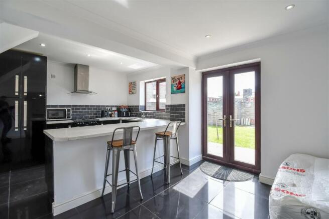 Kitchen / Breakfast