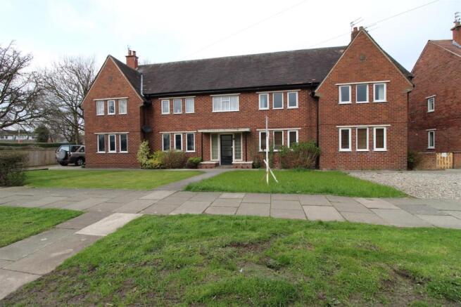 External Front (Larg