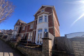 75a, Victoria Avenue, Newport NP19 8LR