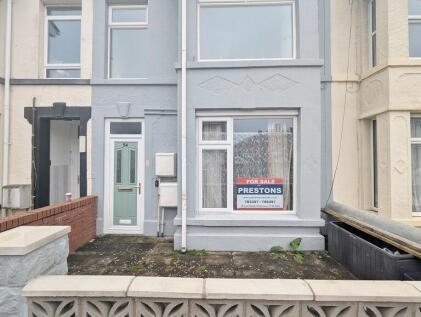 Suffolk Place, Porthcawl, Bridgend (County of), CF36