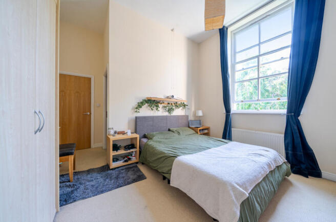2 bed Flat for sale Image 10