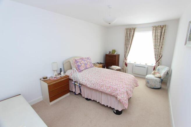 Photo 12