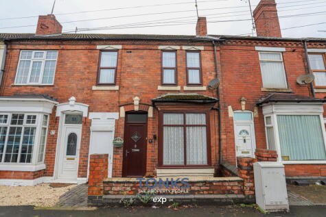 In the heart of Halesowen with fantastic transport links - Dudley Road, Halesowen, B63 3LP