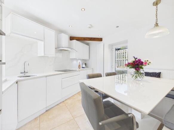 2 bed Detached for sale Image 6